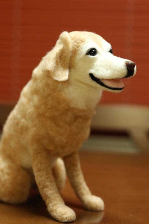 羊毛フェルト　ラブラドールレトリーバー