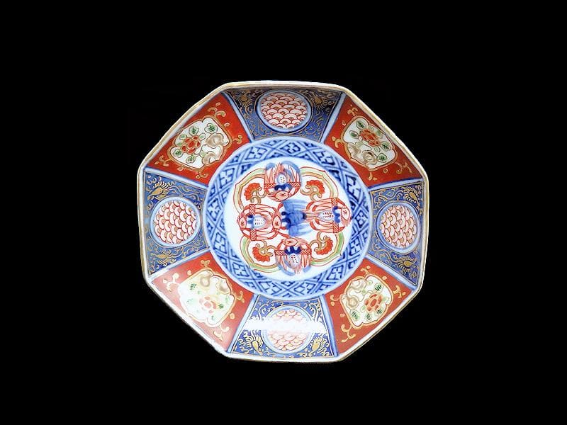 大聖寺伊万里　金襴手　描分　花に青海波八角４寸皿　４枚　C865AS-CEr