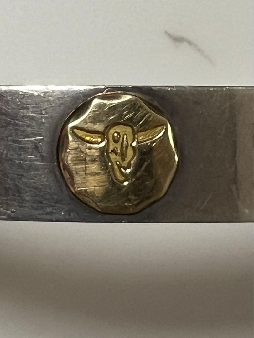 タディ&キング 平打ちバングル SV K18ロングホーンメタル