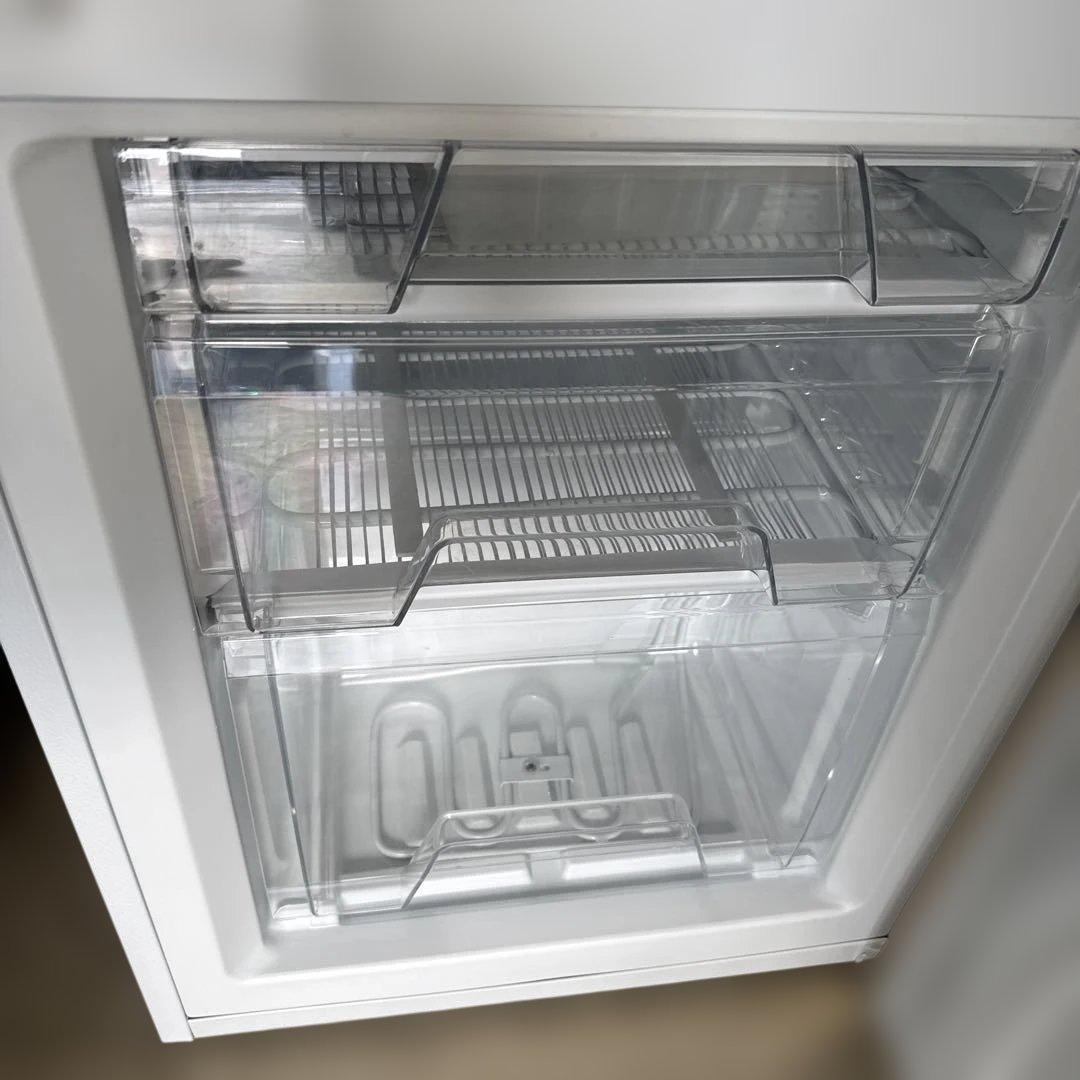 名古屋近郊限定　2022年 アイリスオーヤマ　冷蔵庫　142L