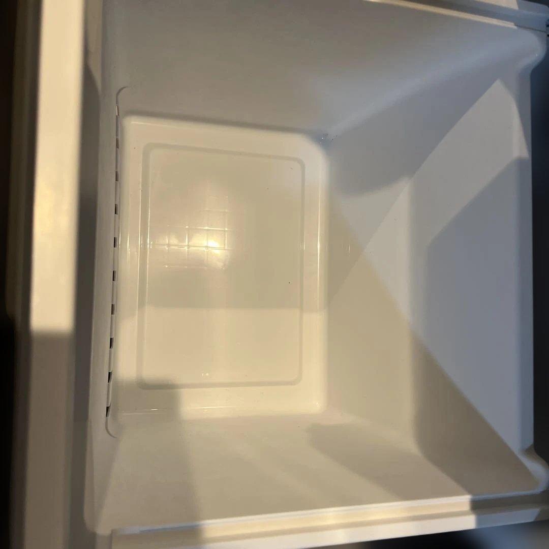 【するめいか様】ハイセンス　冷蔵庫　162l hr-d15fb