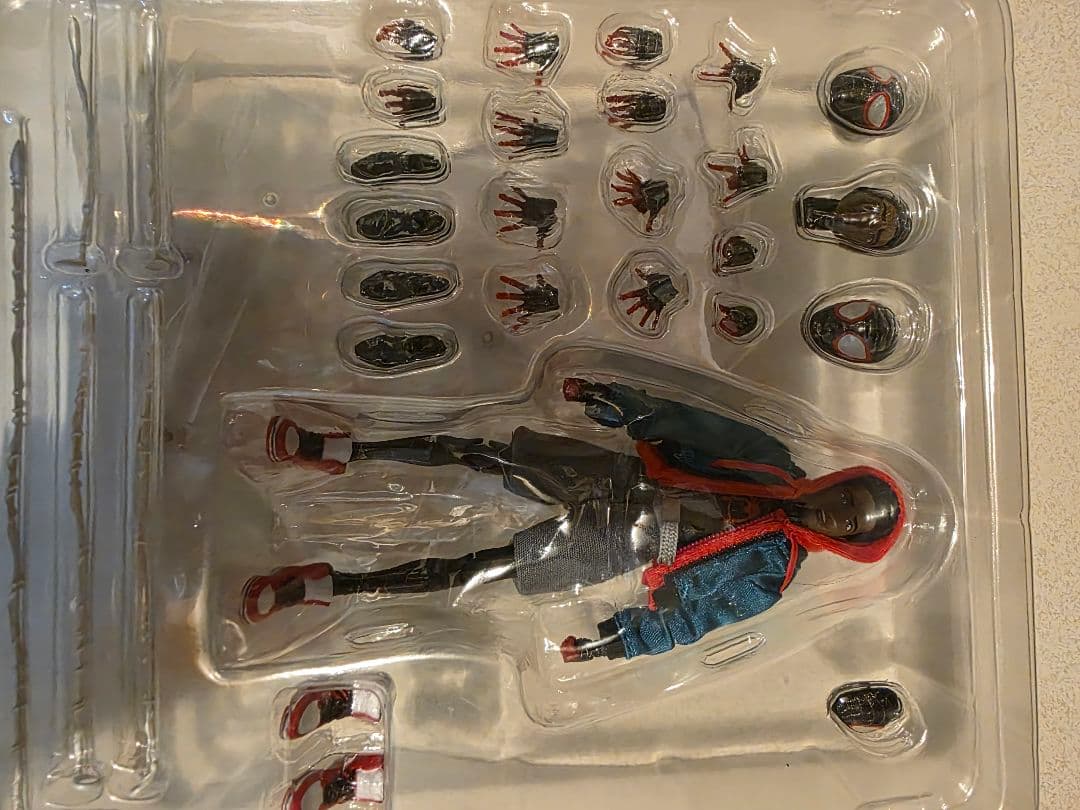 MAFEX スパイダーマン（マイルス・モラレス）