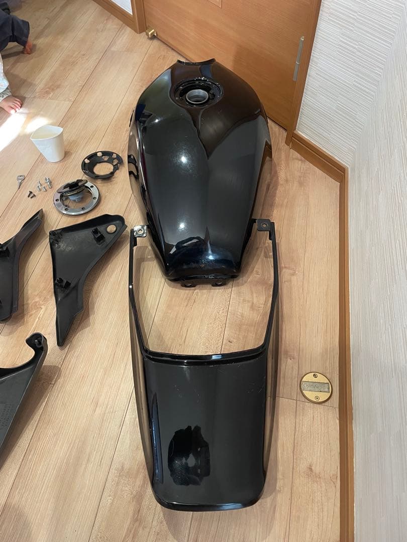 ゼファー 400 純正　外装セット