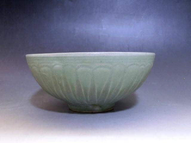 茶碗■古い青磁 唐草 お茶道具 古玩 唐物 中国 古美術 時代物 骨董品■