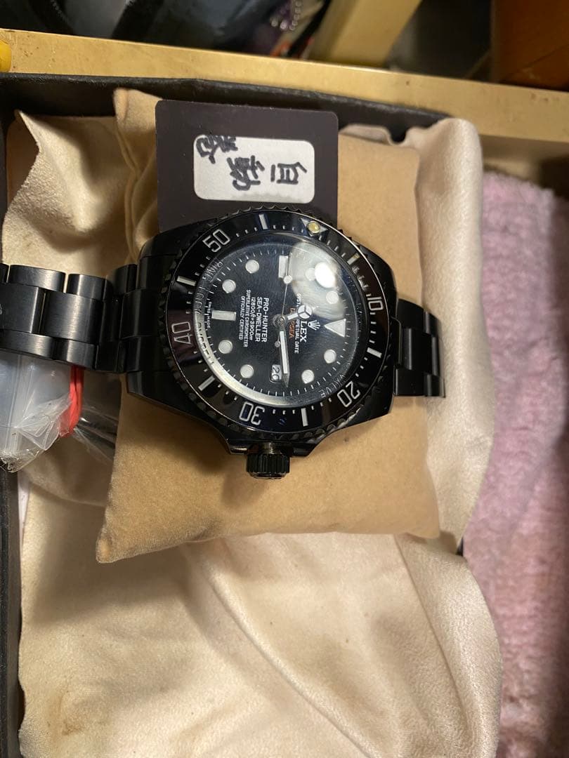 訳あり自動巻き 腕時計　完動品32ミリ206グラムベルト破損部品あり格安出品