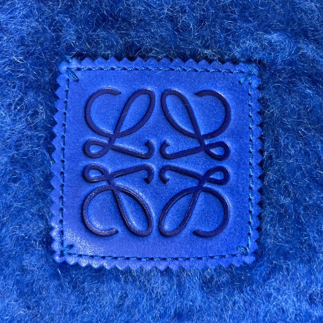 ふわもこあったか✨LOEWE ロエベ　アナグラム モヘア フリンジ マフラー　青