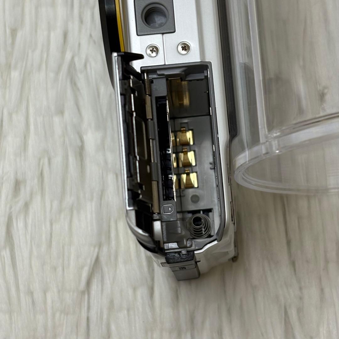 CASIO エクシリム　EX-FC100 充電器　箱　ホワイト　コンデジ　動作品