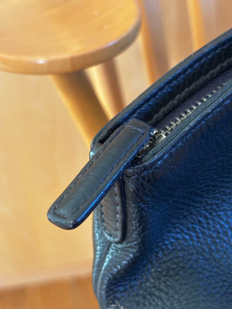 ブラックレザートートバッグ