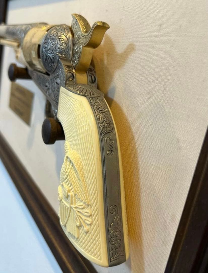 フランクリンミント　額付き カスター将軍のレボルバー