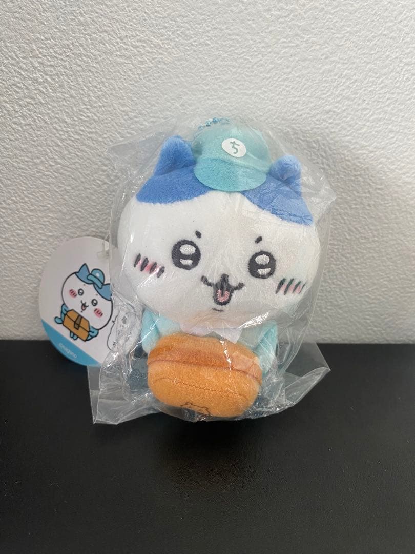 ちいかわマーケット 働くスタッフさんマスコット　ハチワレ　マスコット