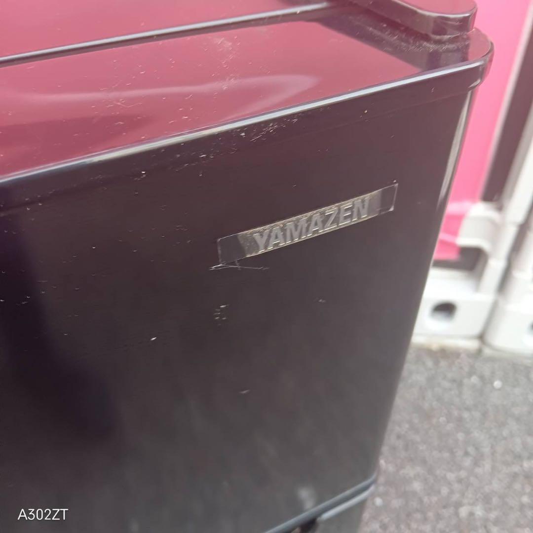 A438★2020年製★ヤマゼン　冷蔵庫　黒　ブラック　一人暮らし
