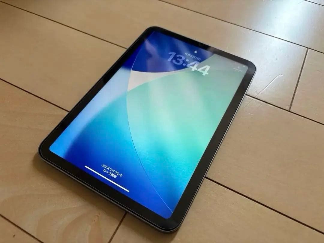 Apple iPad mini (第7世代) スペースグレイ ケース付