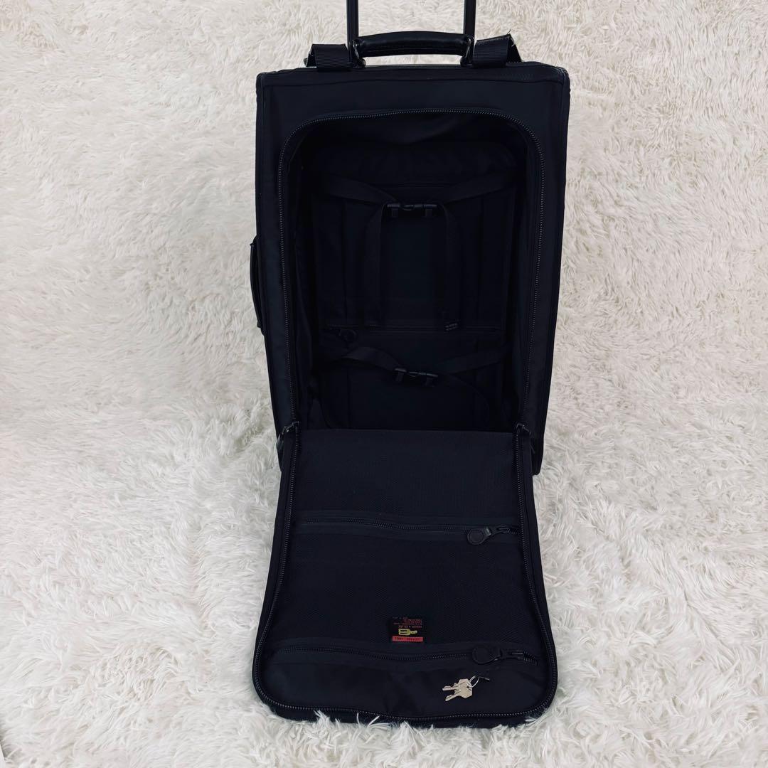 ラゲッジレーベル トラベルキャリーケース キャリーバッグ トロリー 吉田カバン