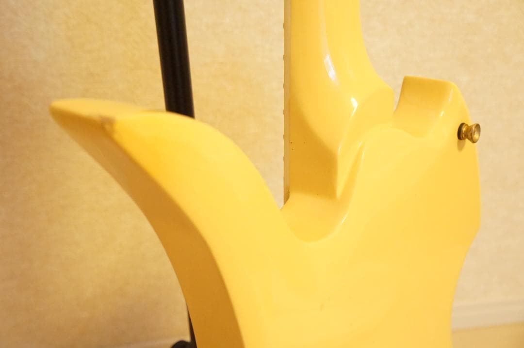 hide　イエローハート　模造品　スルーネック加工　モッキンバード