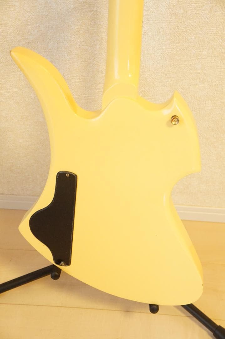 hide　イエローハート　模造品　スルーネック加工　モッキンバード