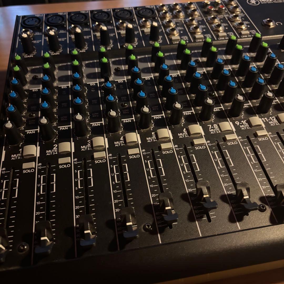 配信機器・PA機器・レコーディング機器 Mackie1402VLZ4