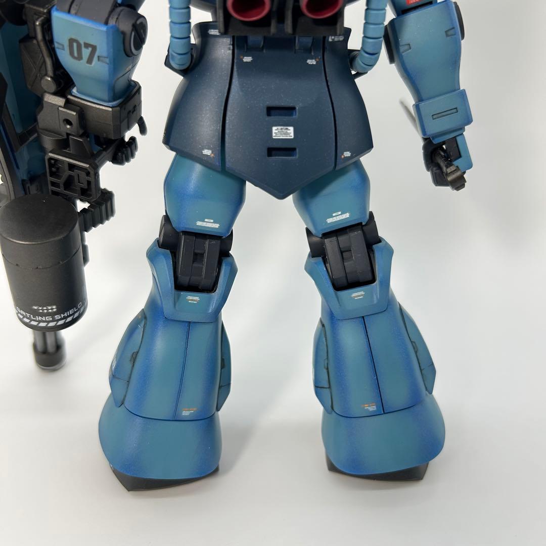 グフカスタム（MG）ガンプラ　完成品