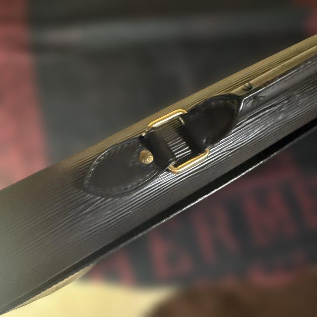 訳ありLouis Vuitton ビジネスバック　エピ　コンセイエ　BLACK