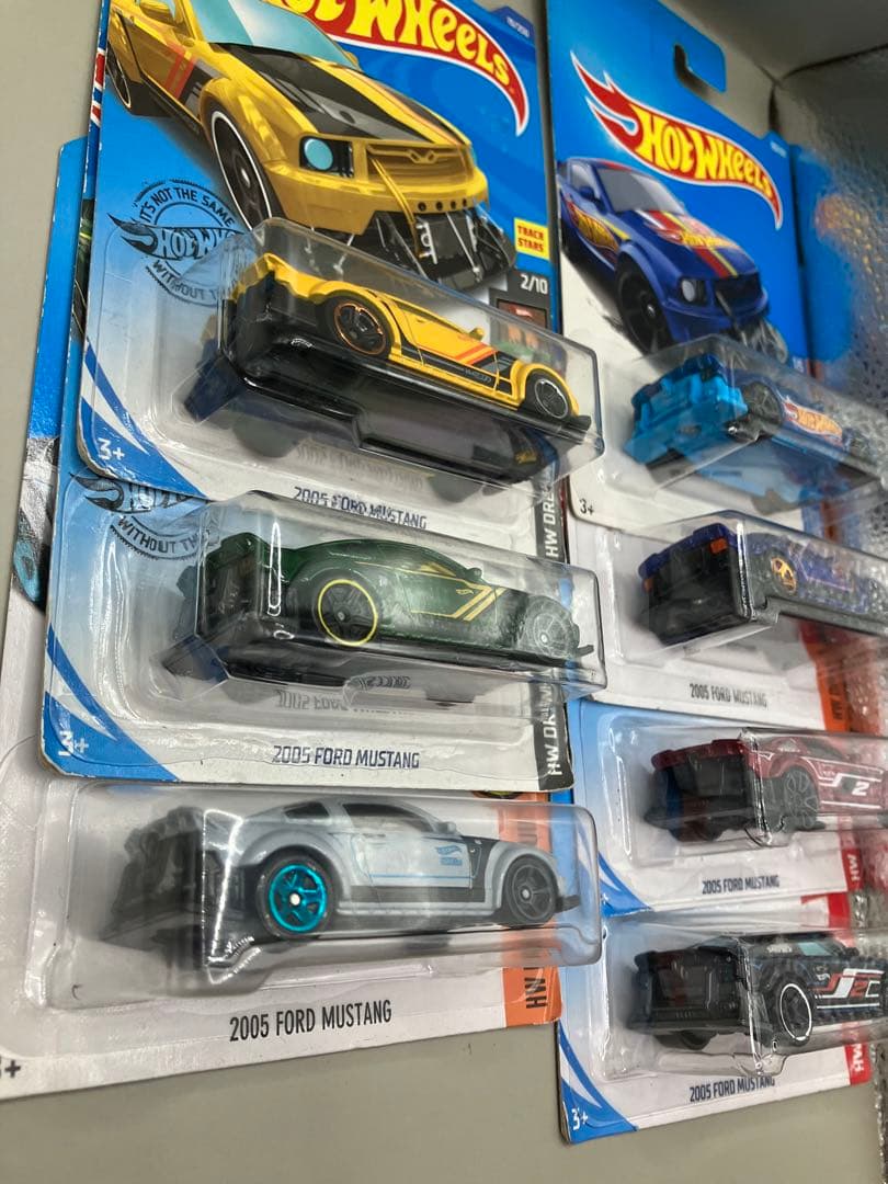 HW 2005 FORD MUSTANG(フォード マスタング) 7台セット