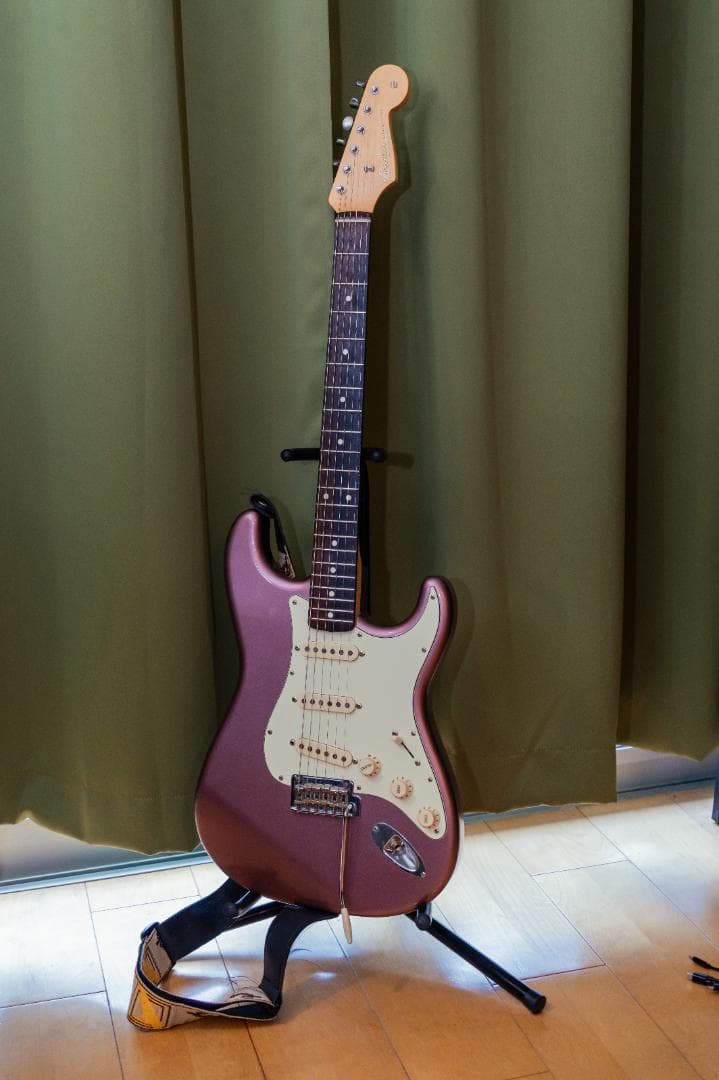 Fender Hybrid 60s バーガンディ