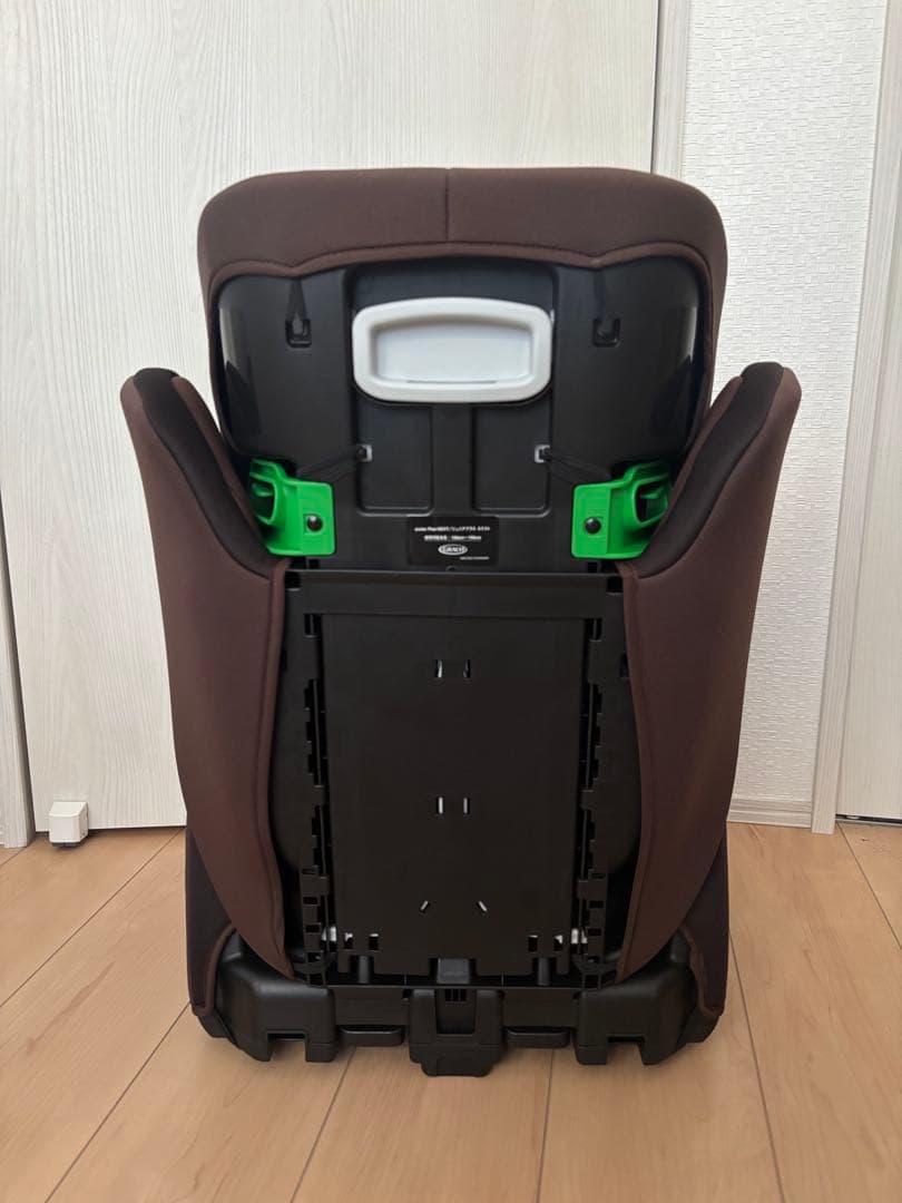 GRACO グレコ　ジュニアシート R129 ブラウン　バースデイ限定カラー