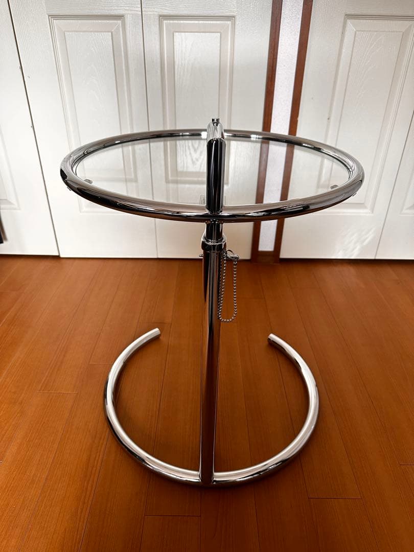 Cassina/ClassiCon カッシーナ クラシコン サイドテーブル