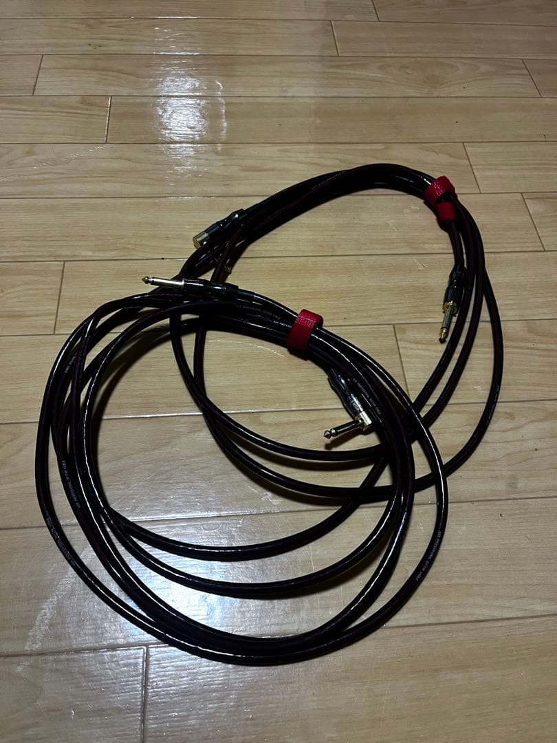 KGarage Traditional Seriesエレキベース ケーブル2本付