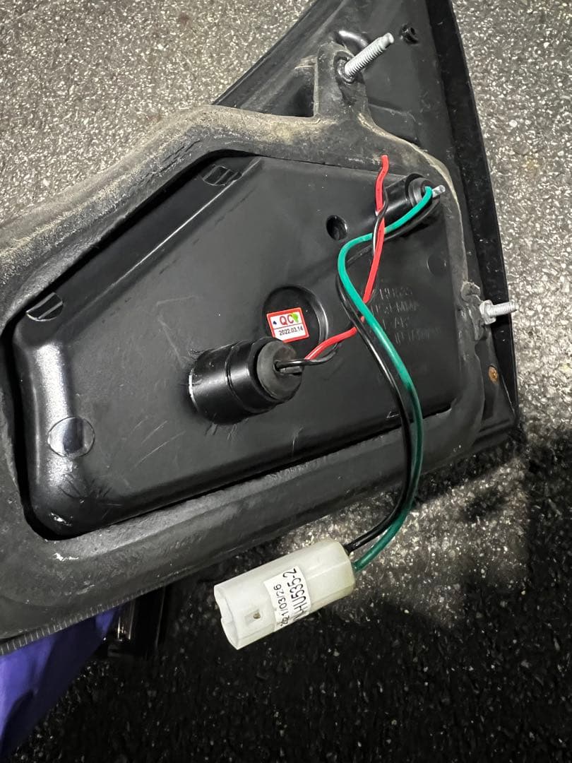 LEDテールランプ スモーク 4個セットアルファード20系