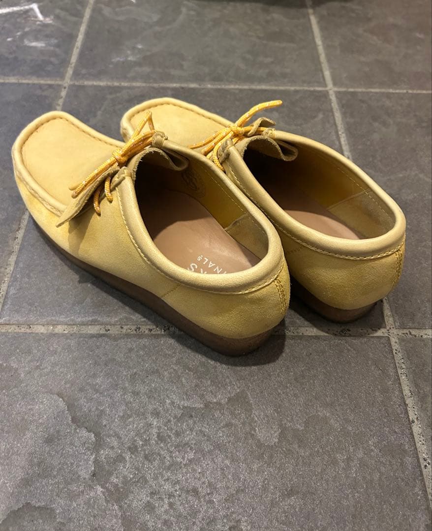 しんじ様指定　CLARKS ワラビー　イエロー　26.0