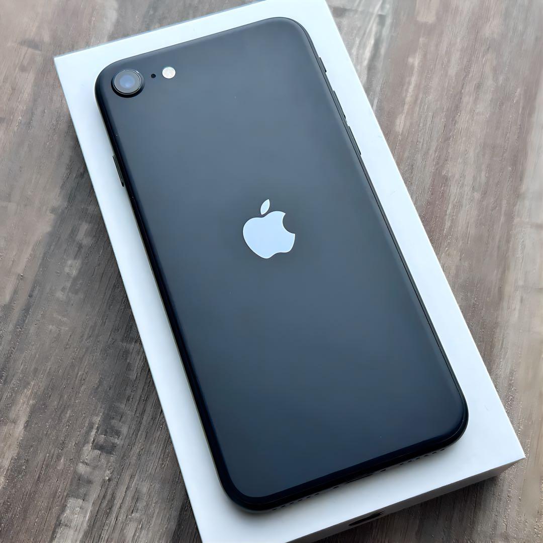 iPhoneSE 第3世代 本体 Midnight 128GB SIMフリー