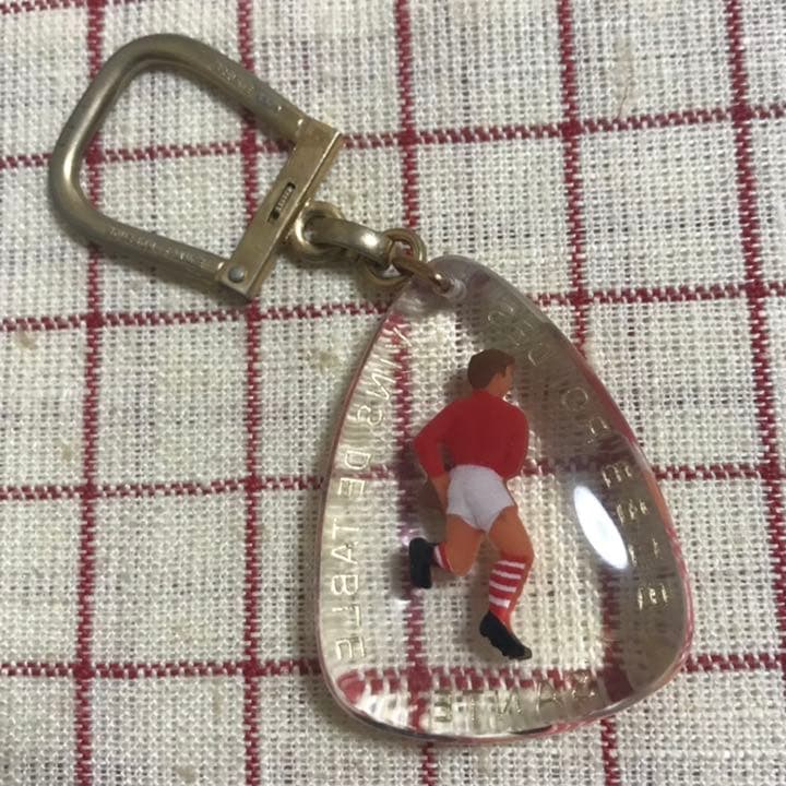 60年代フランスブルボンキーホルダー　BOBB ラグビー