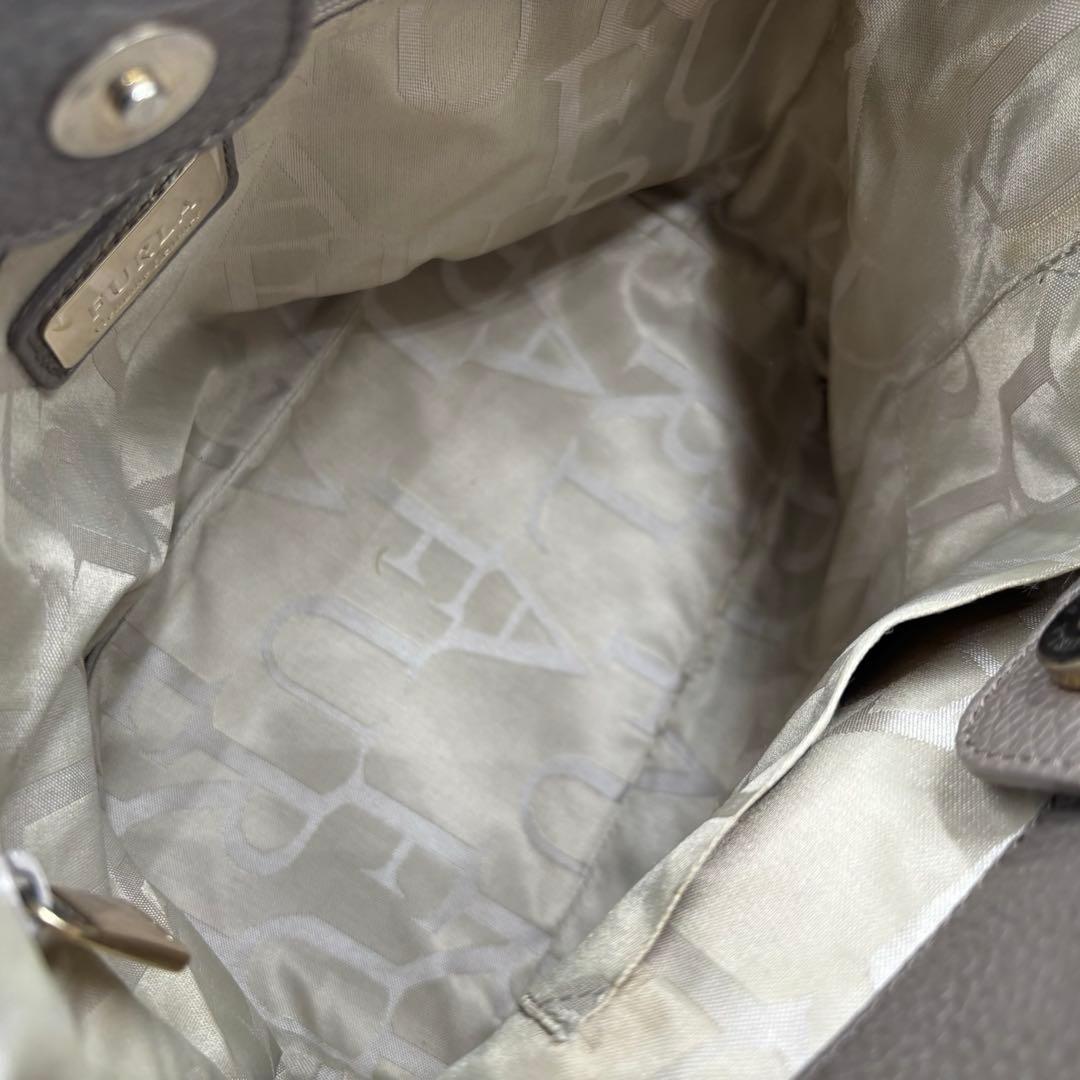 【良品】フルラ　カプリッチョ　2way ショルダーバッグ　ハンド　グレー斜め掛け