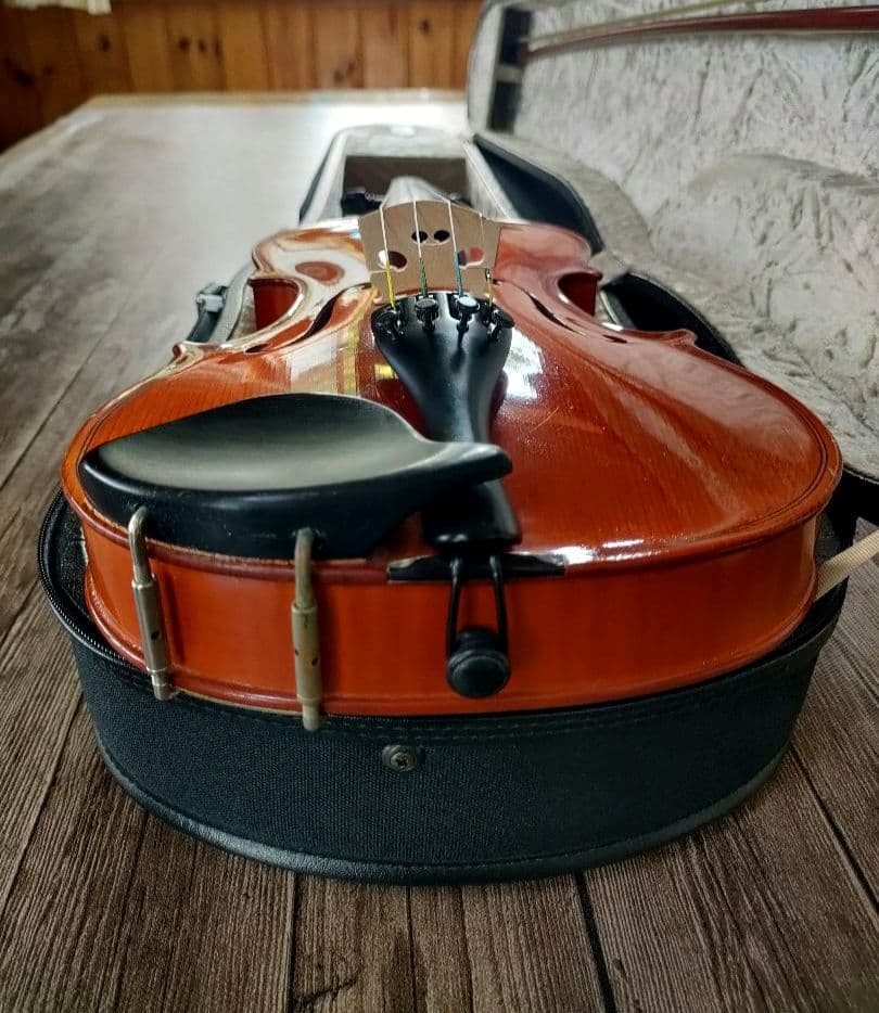 ARS MUSIC　チェコ　アースミュージック №024 4/4 2002年製