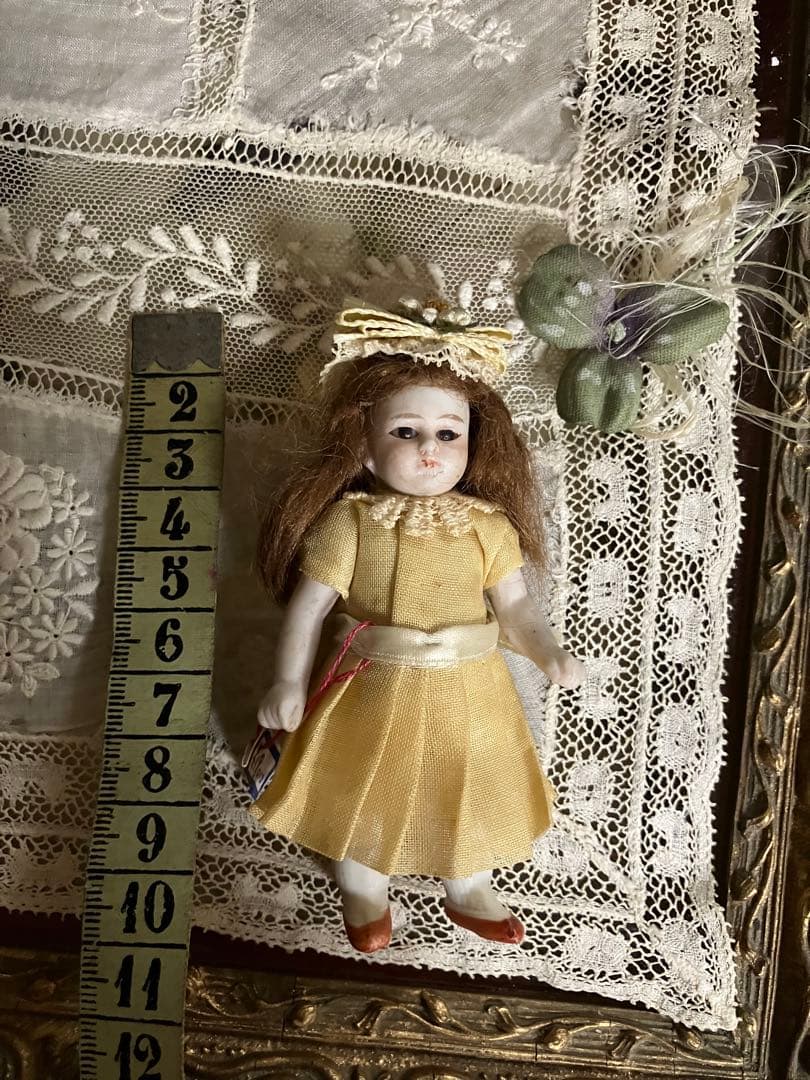 激安　アンティーク黄色ドレスのミニョネット　ドイツビスク　オールオリジナル