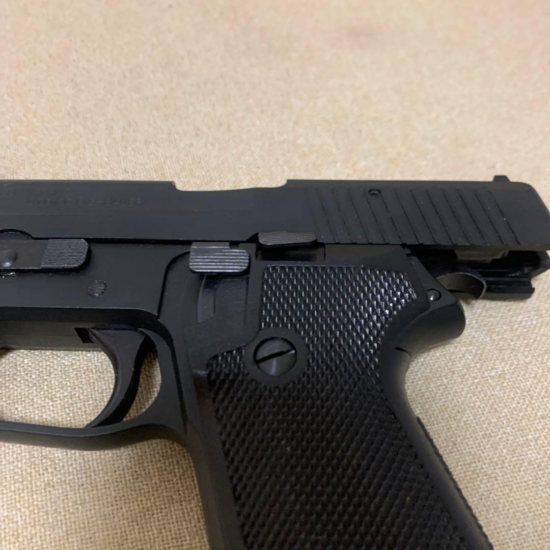 タナカ 9mm拳銃 SIG SAUER P220陸上自衛隊仕様 ガスガン