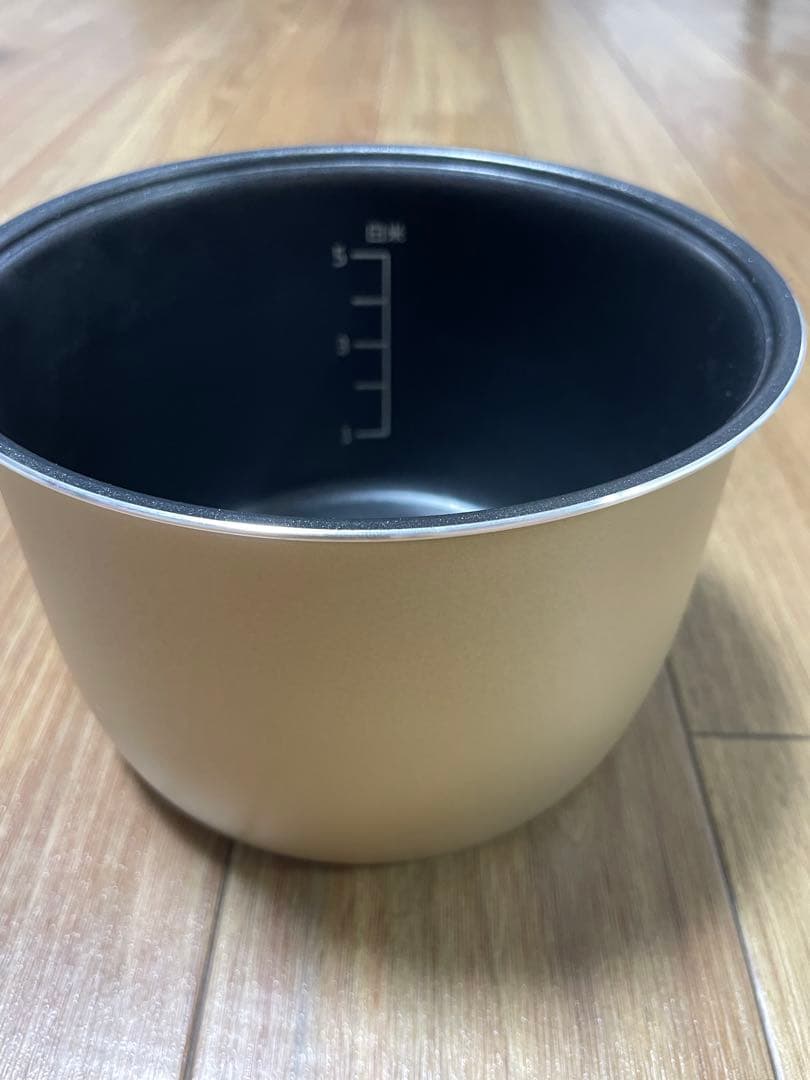 【使用1回のみ】【付属品全てあり】LOCABO 炊飯器 JM-C20E-W