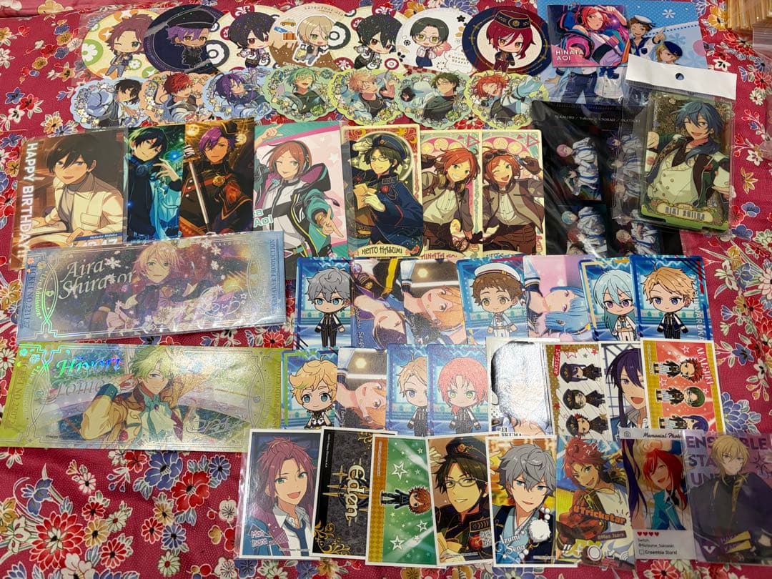 あんスタ グッズ まとめ売り 大量 340点 缶バッジ アクリルスタンド など
