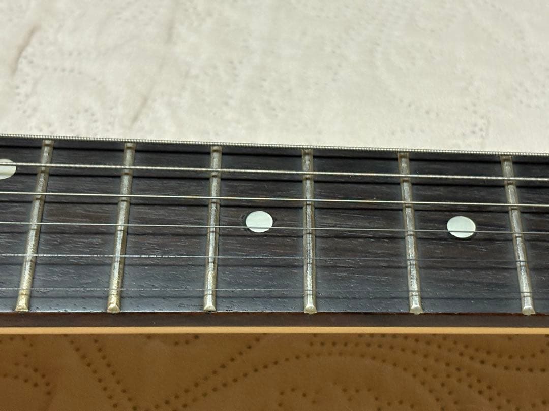 超美品 フェルナンデス ZO-3 エレキギター ピンク ソフトケース付き