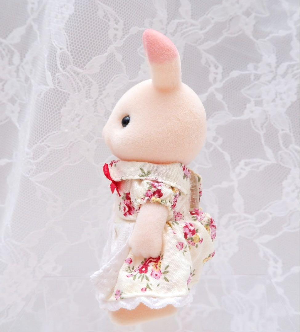 【非売品】シルバニアファミリー⭐️ももいろウサギ⭐️（美品）