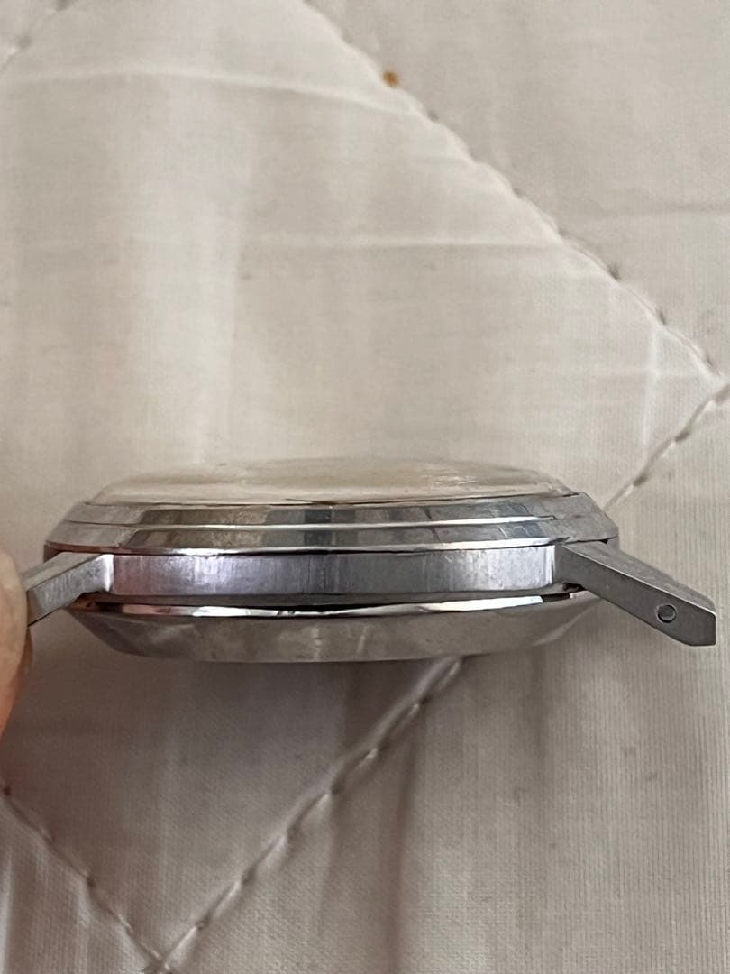 ホイヤー　ヴィンテージ　トリプルカレンダー　ゼンマイ切れ