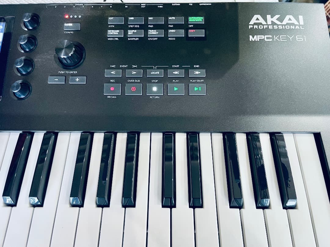 希少 AKAI MPC Key 61 生産完了品 即発送 サンプラー シンセ