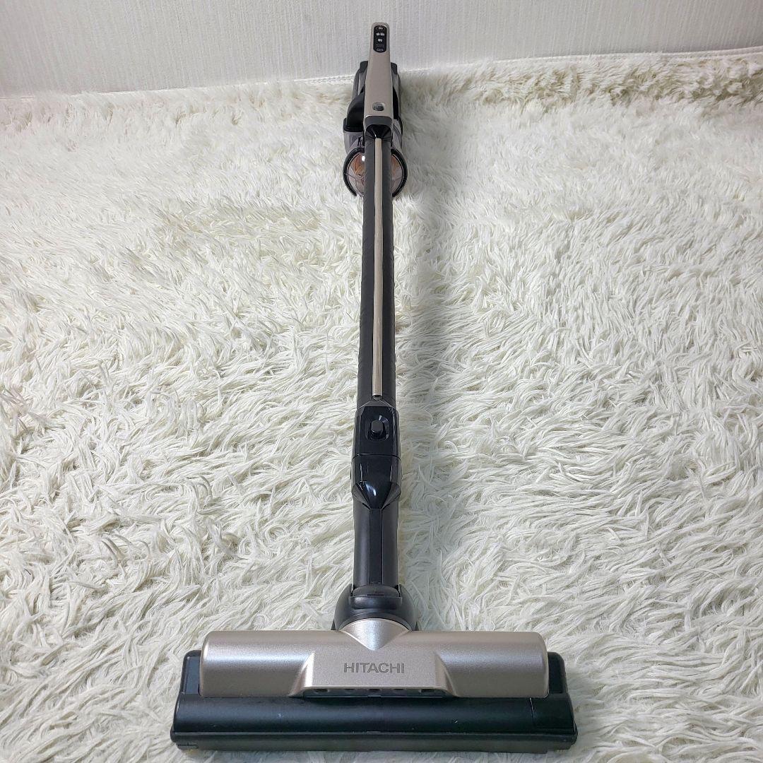 【良品】　日立コードレススティッククリーナーPV-BL3K　2024年製