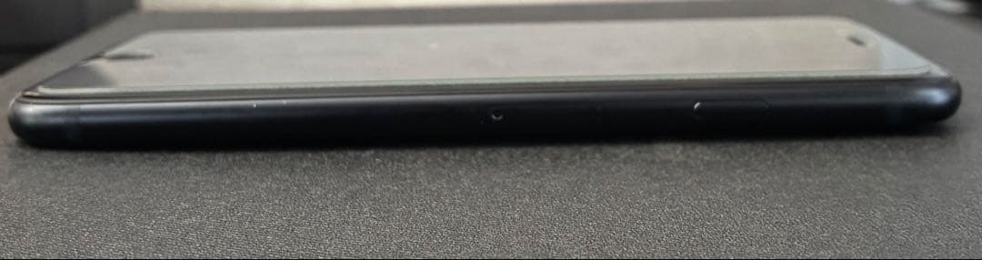 iPhone se第3世代　　Apple SE （64GB）