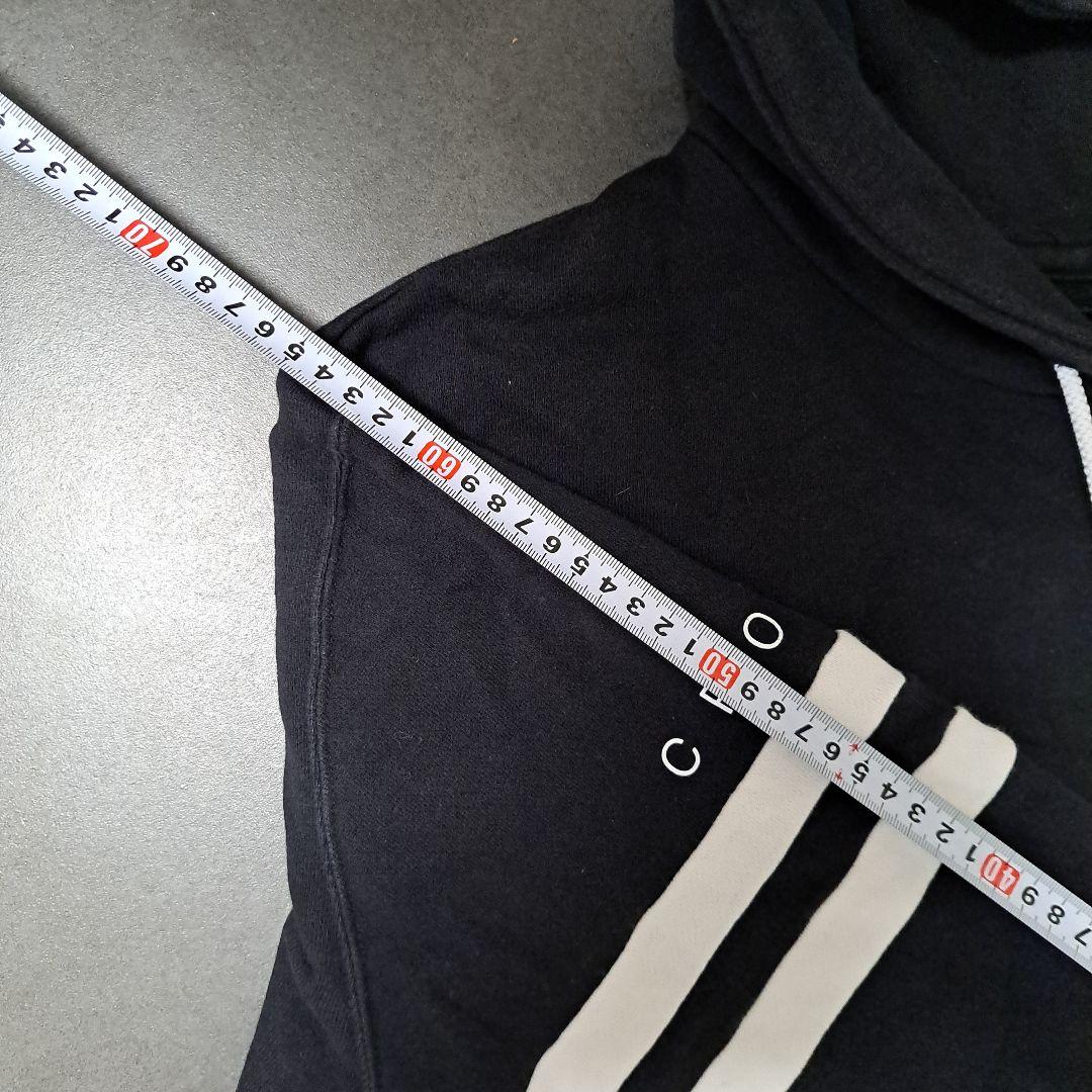 クロノスCRONOSフード付きパーカー ブラックスウェット