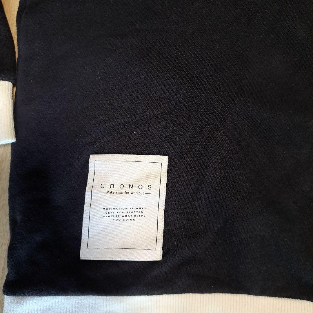 クロノスCRONOSフード付きパーカー ブラックスウェット