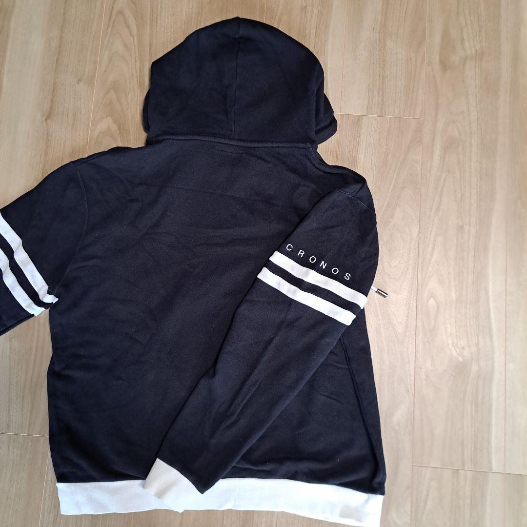 クロノスCRONOSフード付きパーカー ブラックスウェット