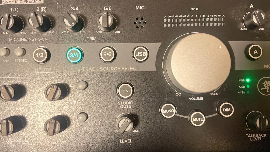 Mackie Big Knob Studio+ マッキー ビッグノブ スタジオ