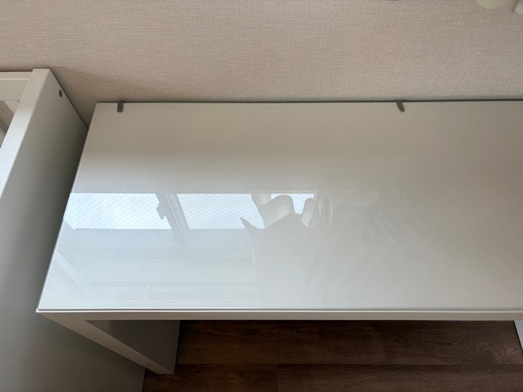 ホワイトテーブル 引き出し付き シンプルデザイン