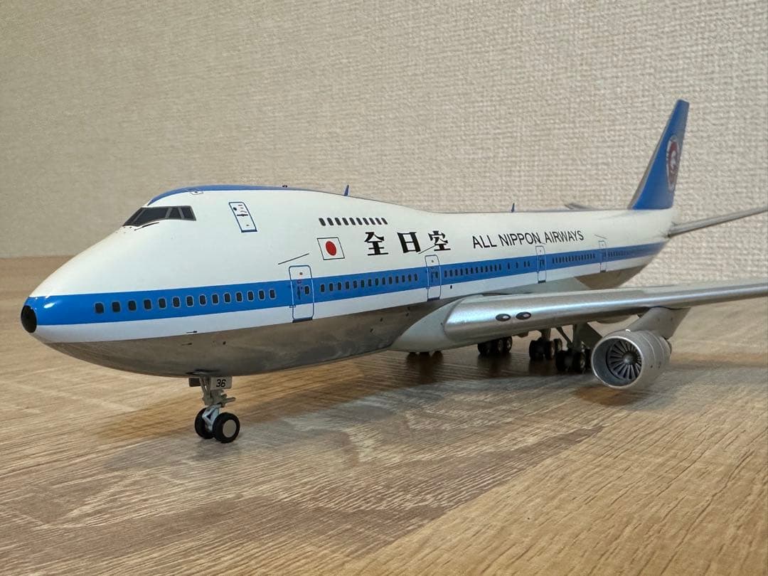 ANA B747SR-100全日空 BBOX 1/200 JA8136
