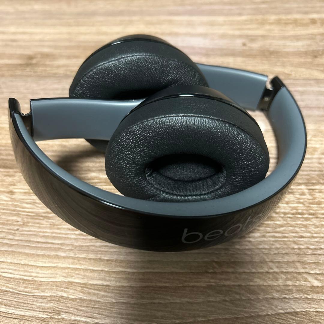 beats solo 有線　ヘッドホン